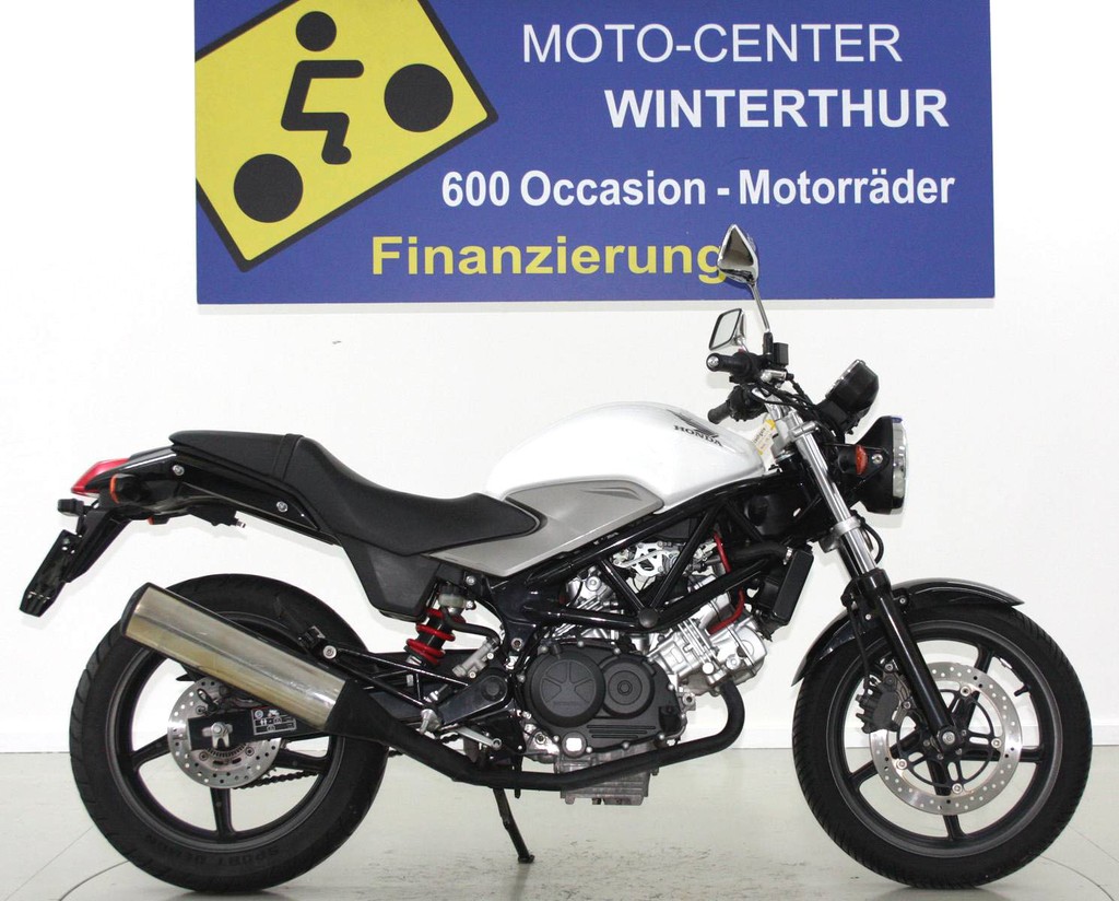 Honda NX 250 - bis 35 kW - Moto Center Winterthur