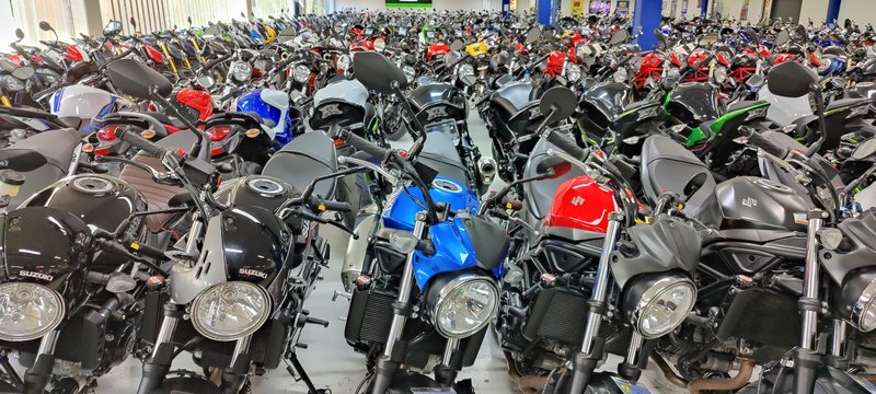 Occasion-Motorradhandel 50 - Moto Center Winterthur