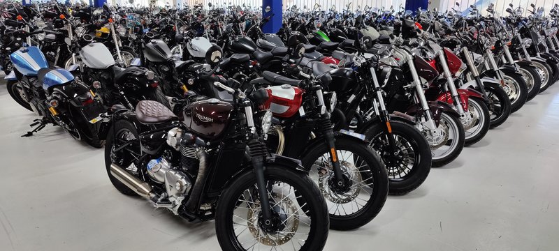 Occasion-Motorradhandel 80 - Moto Center Winterthur