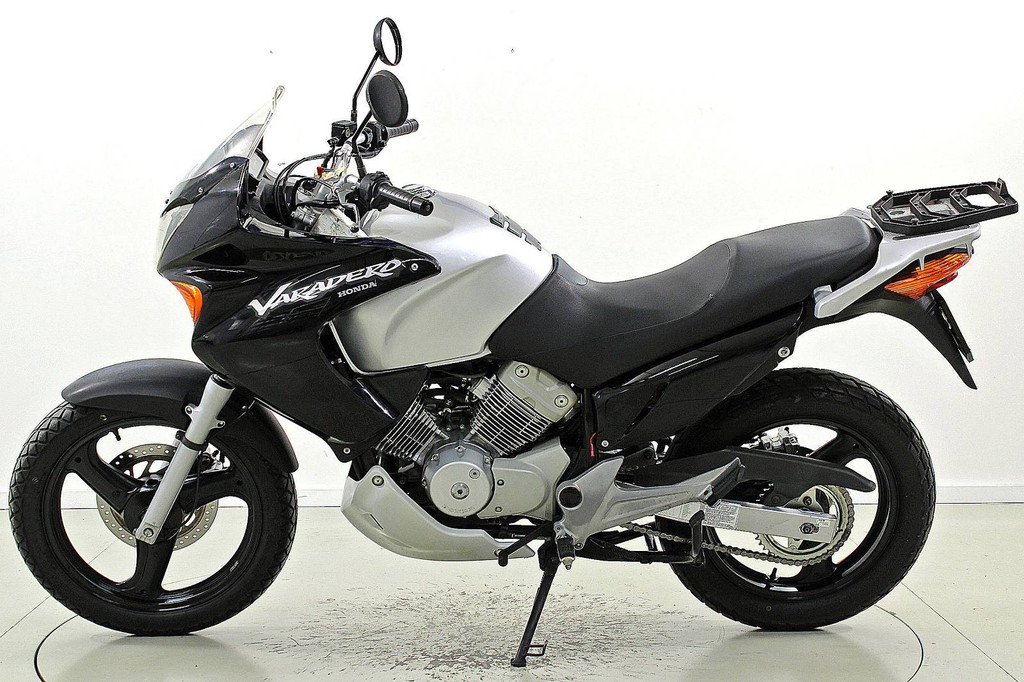 Honda XL 125 V Varadero Bis 125 ccm Motorräder Moto