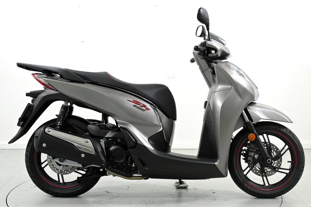 Honda SH 300 ABS - Miet-Motorrad - Moto Center Winterthur