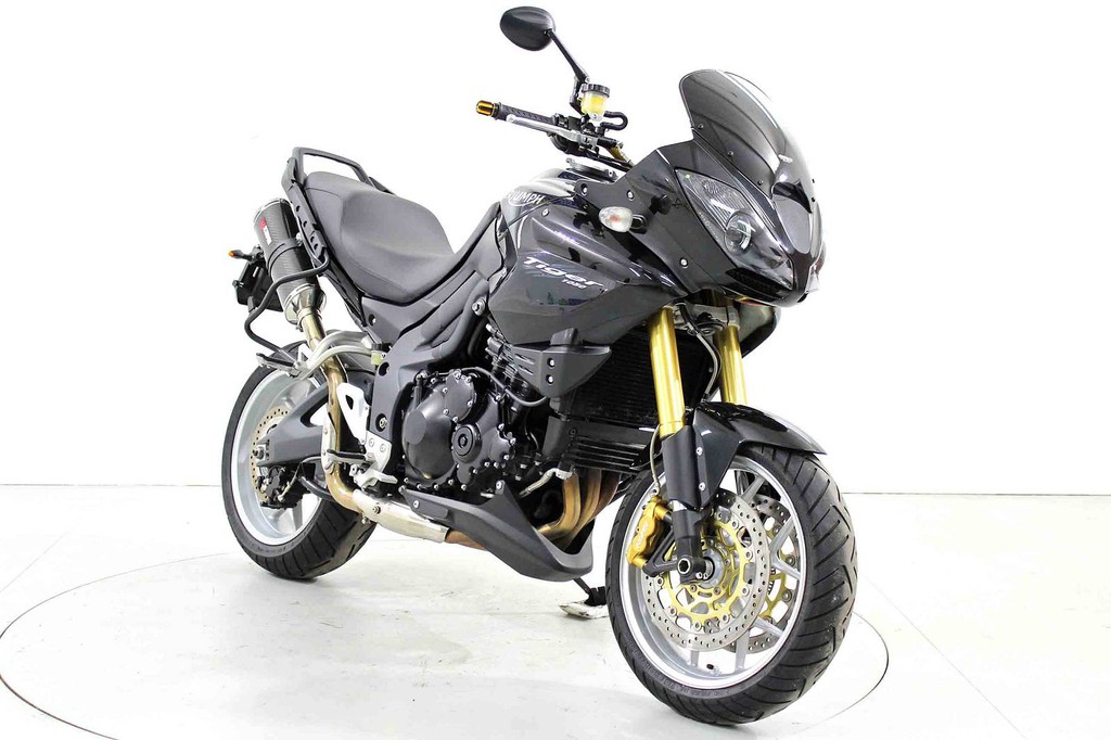 Triumph Tiger 1050 ABS EnduroSupermoto Moto Center Winterthur