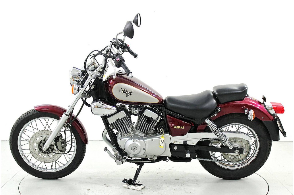Yamaha XV 950 CU - Occasion-Motorräder - Moto Center 