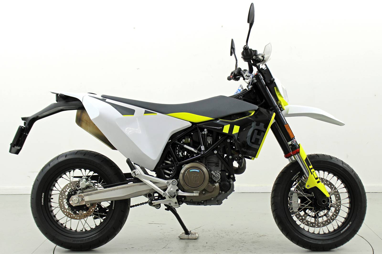 Husqvarna 701 Supermoto