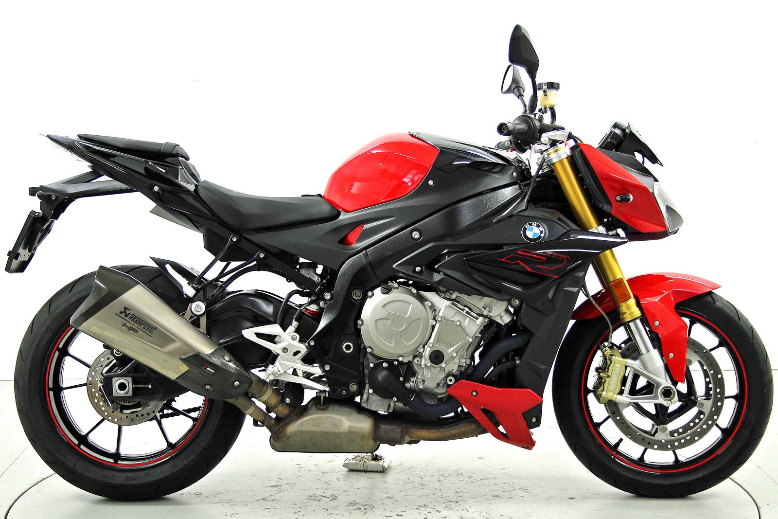 BMW S1000R