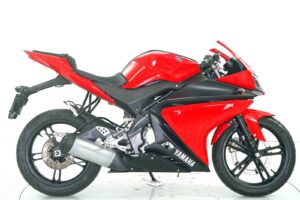 Yamaha YZF-R125, Sportmotorrad, Rot, 11 kW, 125 ccm - Occasion Bild 4, Moto Center Winterthur