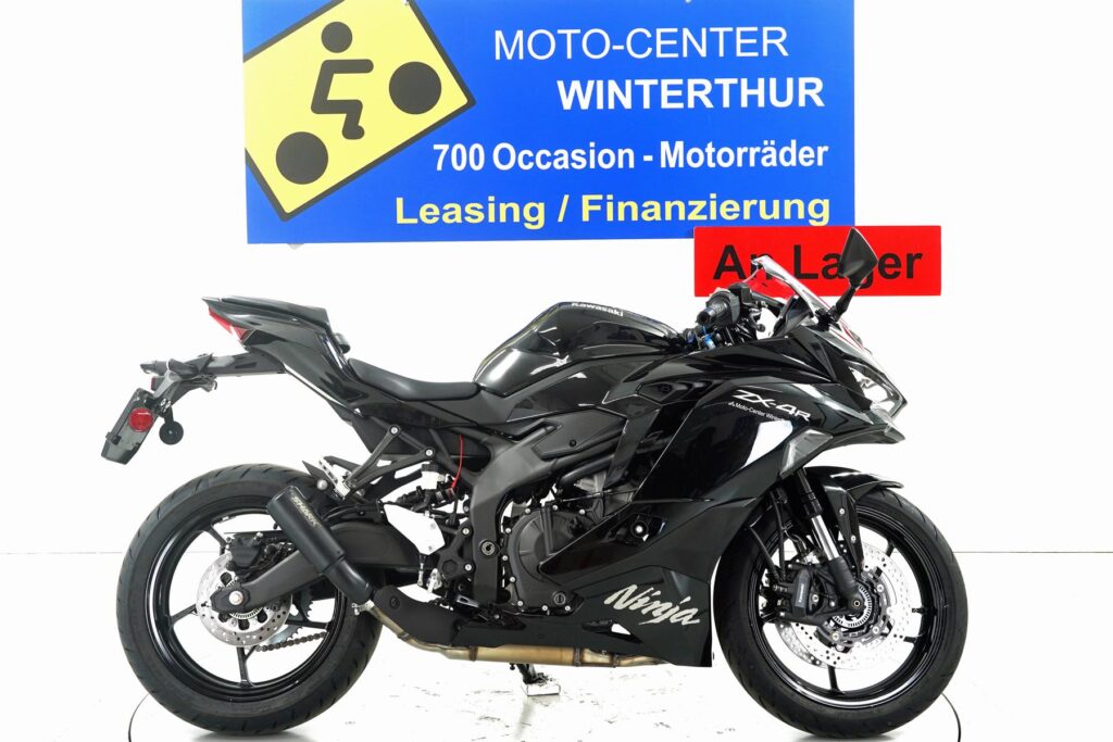 Kawasaki Ninja ZX-4RR ABS Shark Neufahrzeug 35 kW | MCW