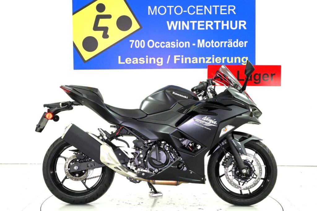 Kawasaki Ninja ZX-4R ABS Shark Neufahrzeug kaufen | MCW