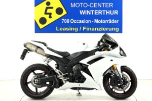 YZF-R1