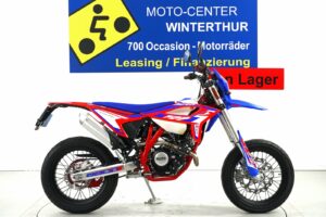 RR 125 4T R